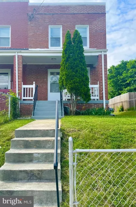 1517 Fort Davis St SE, Washington, DC 20020