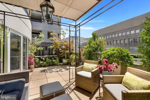 2311 M St NW #603, Washington, DC 20037