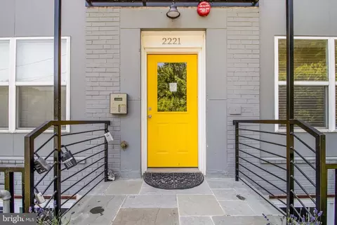 2221 M St NE #101, Washington, DC 20002 photo 2