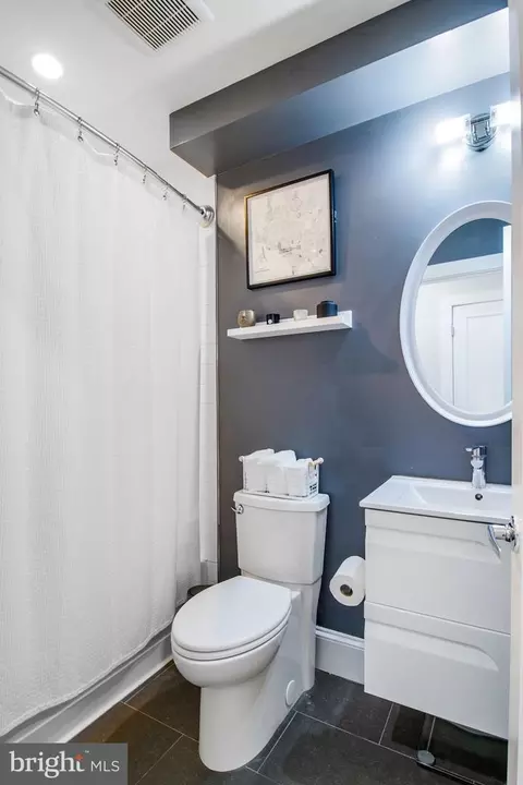 2221 M St NE #101, Washington, DC 20002 photo 21