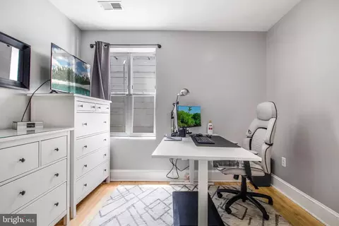 2221 M St NE #101, Washington, DC 20002 photo 23