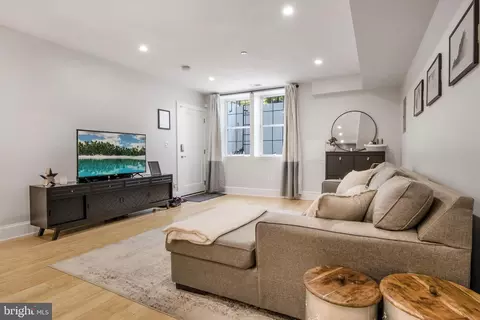 2221 M St NE #101, Washington, DC 20002 photo 13
