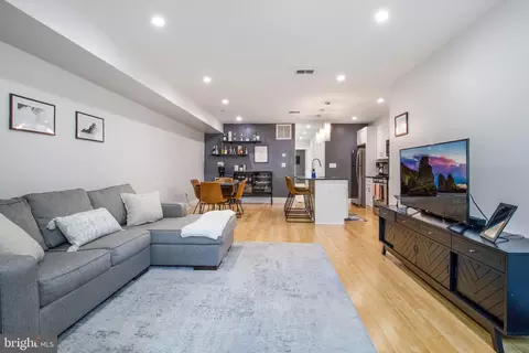 2221 M St NE #101, Washington, DC 20002 photo 17