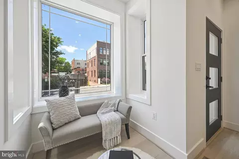 Entry Way - 1111 6th St NE, Washington, DC 20002 photo 2 of 5