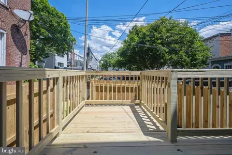 Exterior - 1111 6th St NE, Washington, DC 20002 photo 3 of 3