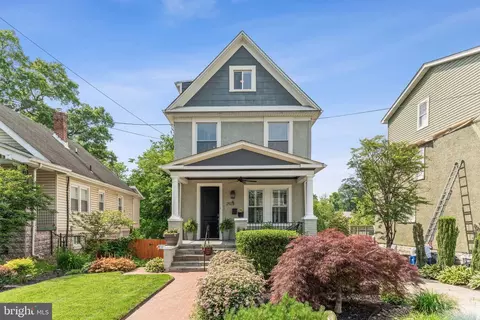 2928 Carlton Ave NE, Washington, DC 20018