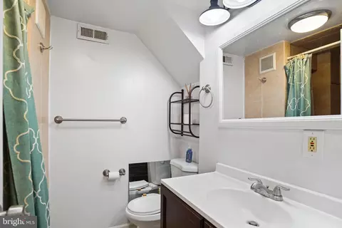 1119 I St NE, Washington, DC 20002 photo 20