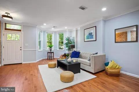 1119 I St NE, Washington, DC 20002 photo 2