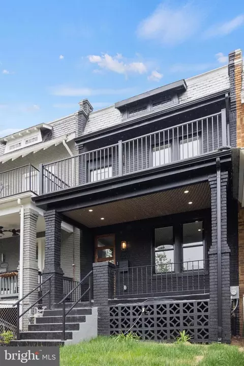 Exterior - 1330 Queen St NE, Washington, DC 20002 photo 5 of 14