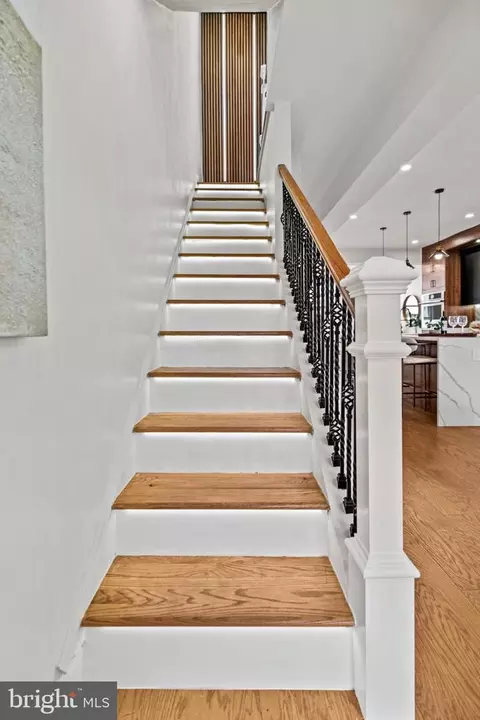 Entry Way - 1330 Queen St NE, Washington, DC 20002 photo 3 of 6