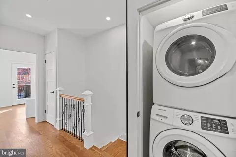 Entry Way - 1330 Queen St NE, Washington, DC 20002 photo 5 of 6