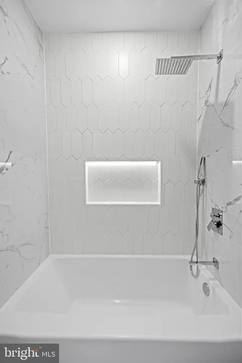 Bath - 1330 Queen St NE, Washington, DC 20002 photo 8 of 10