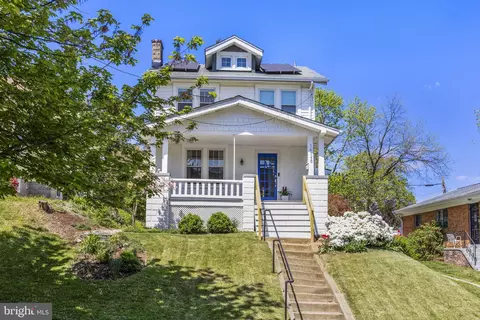 1528 Monroe St NE, Washington, DC 20017
