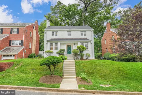 7250 15th Pl NW, Washington, DC 20012