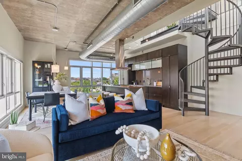 1515 15th St NW #PH 705, Washington, DC 20005