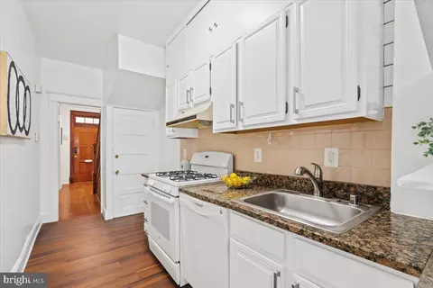213 Webster St NW, Washington, DC 20011 photo 12