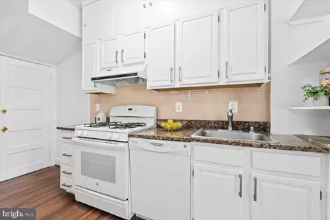 213 Webster St NW, Washington, DC 20011 photo 11