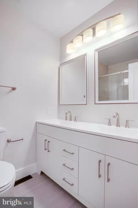 1725 20th St NW #E1, Washington, DC 20009 photo 15