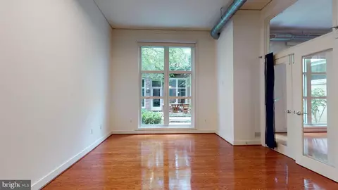 2380 Champlain St NW #103, Washington, DC 20009 photo 15