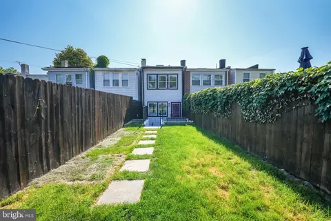 Exterior - 2404 2nd St NE, Washington, DC 20002 photo 4 of 7
