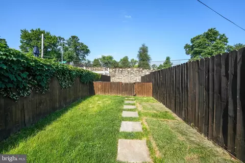 Exterior - 2404 2nd St NE, Washington, DC 20002 photo 6 of 7
