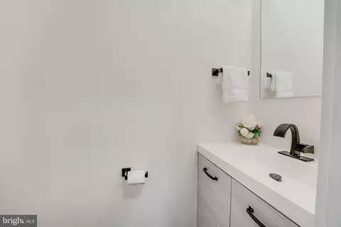 Bath - 2404 2nd St NE, Washington, DC 20002 photo 1 of 4