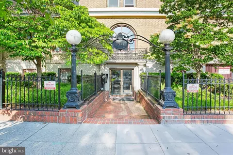 1511 22nd St NW #44, Washington, DC 20037