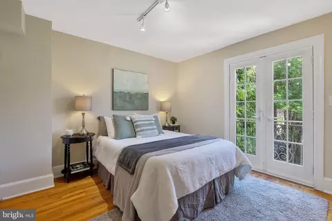 311 9th St SE, Washington, DC 20003 photo 26