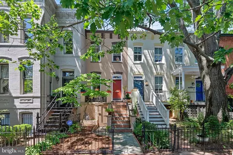 311 9th St SE, Washington, DC 20003 photo 29