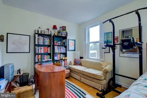 Other - 605 E Se SE, Washington, DC 20003 photo 4 of 10