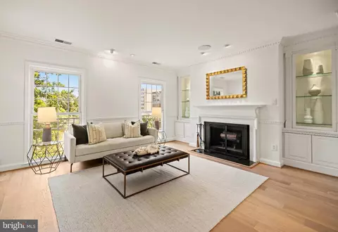 1610 Beekman Pl NW #A, Washington, DC 20009