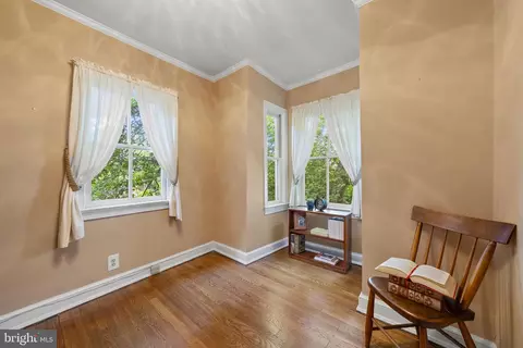 128 11th St SE, Washington, DC 20003 photo 23
