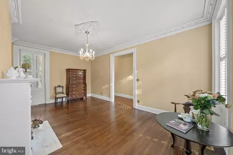 128 11th St SE, Washington, DC 20003 photo 5