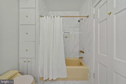 128 11th St SE, Washington, DC 20003 photo 19