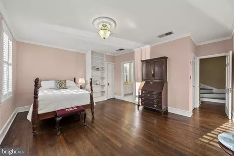 128 11th St SE, Washington, DC 20003 photo 16