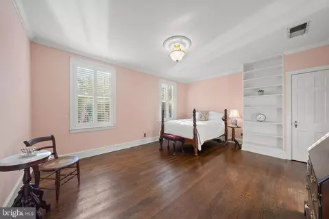 128 11th St SE, Washington, DC 20003 photo 15