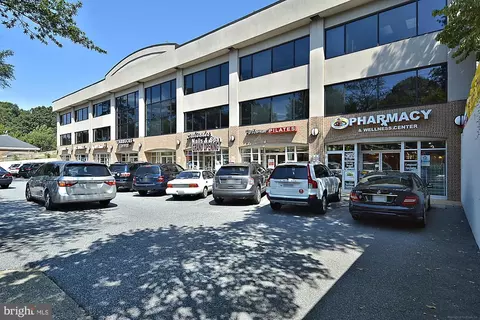 4870 Macarthur Blvd NW #5, Washington, DC 20007 photo 31