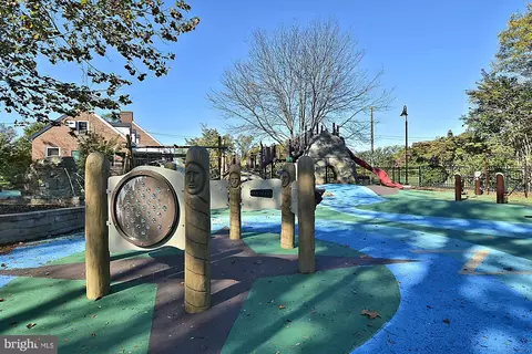 4870 Macarthur Blvd NW #5, Washington, DC 20007 photo 37