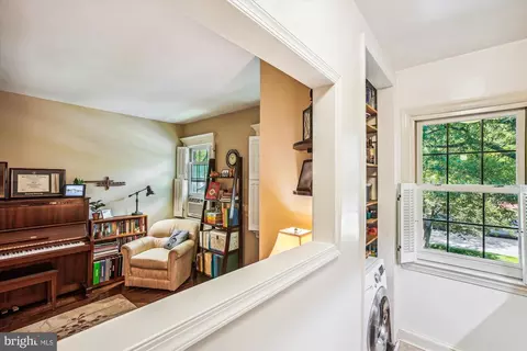 4870 Macarthur Blvd NW #5, Washington, DC 20007 photo 13