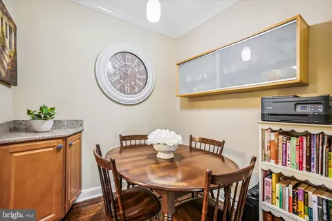 4870 Macarthur Blvd NW #5, Washington, DC 20007 photo 8