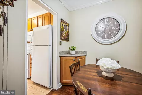 4870 Macarthur Blvd NW #5, Washington, DC 20007 photo 10