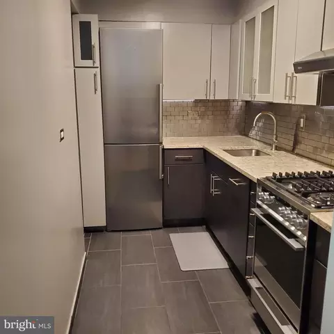 1245 4th St SW #E-100, Washington, DC 20024 photo 23