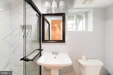 Bath - 1758 Lang Pl NE, Washington, DC 20002 photo 2 of 3