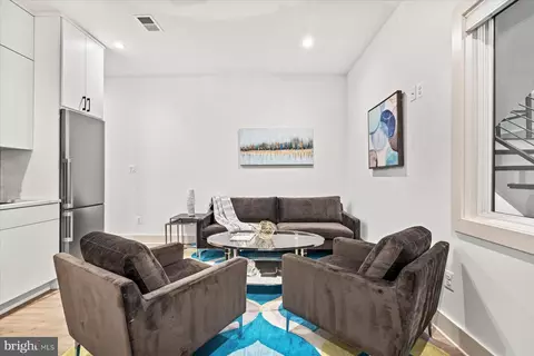 Other - 256 15th St SE #6, Washington, DC 20003 photo 2 of 8
