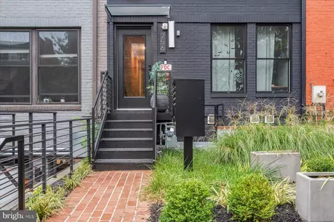 Other - 256 15th St SE #6, Washington, DC 20003 photo 1 of 8