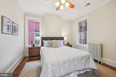722 A St SE, Washington, DC 20003 photo 20