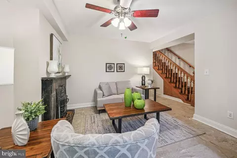 722 A St SE, Washington, DC 20003 photo 28
