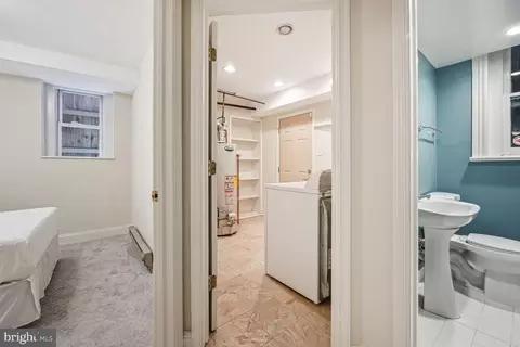 722 A St SE, Washington, DC 20003 photo 29