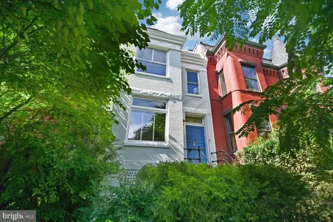 722 A St SE, Washington, DC 20003 photo 37