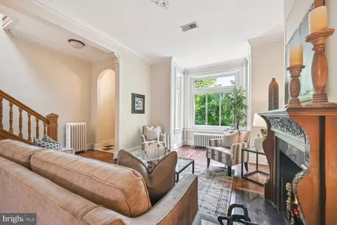 722 A St SE, Washington, DC 20003 photo 14